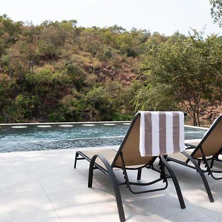 Mologa River Lodge Rust de Winter Eksteriør billede