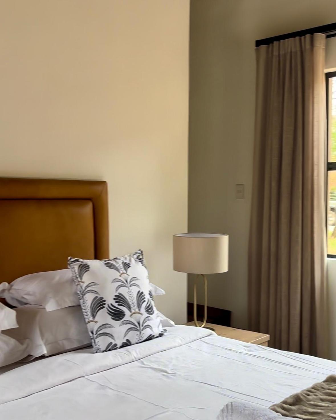Mologa River Lodge Rust de Winter Eksteriør billede