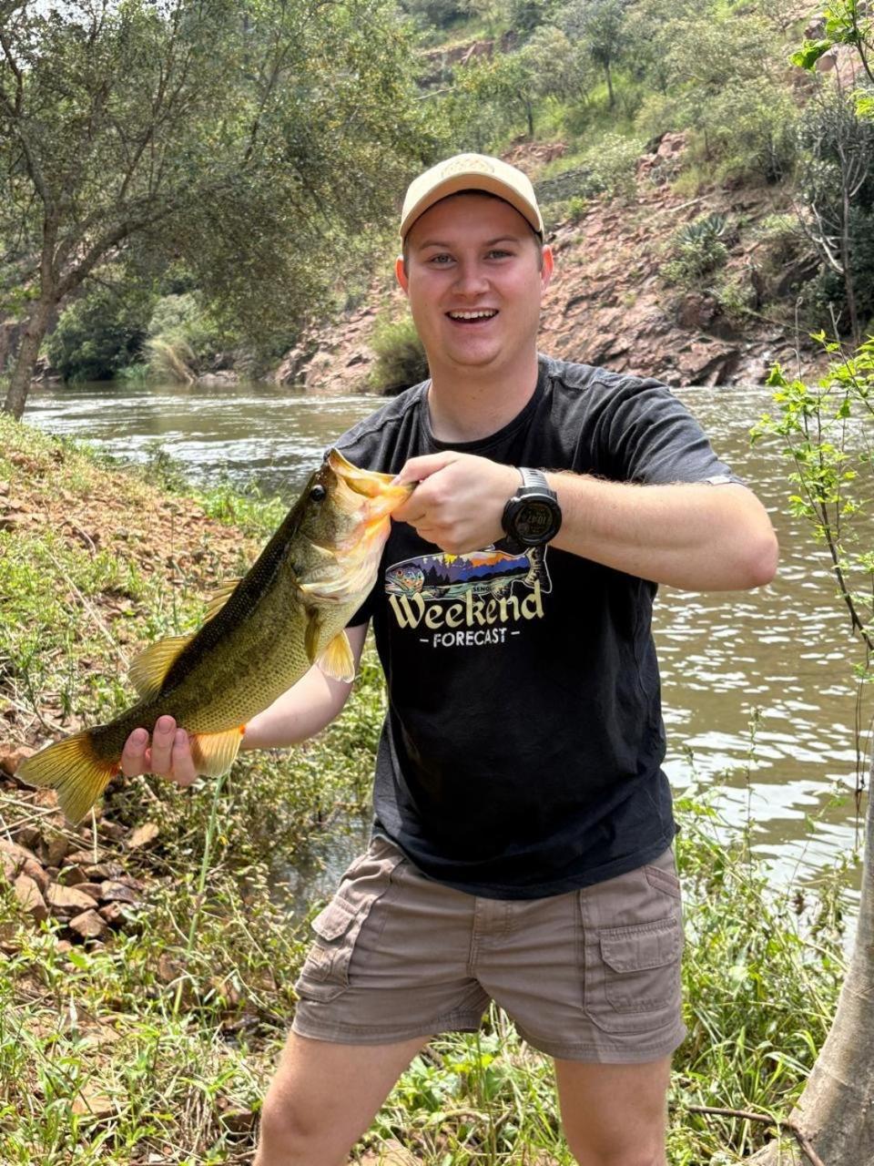 Mologa River Lodge Rust de Winter Eksteriør billede
