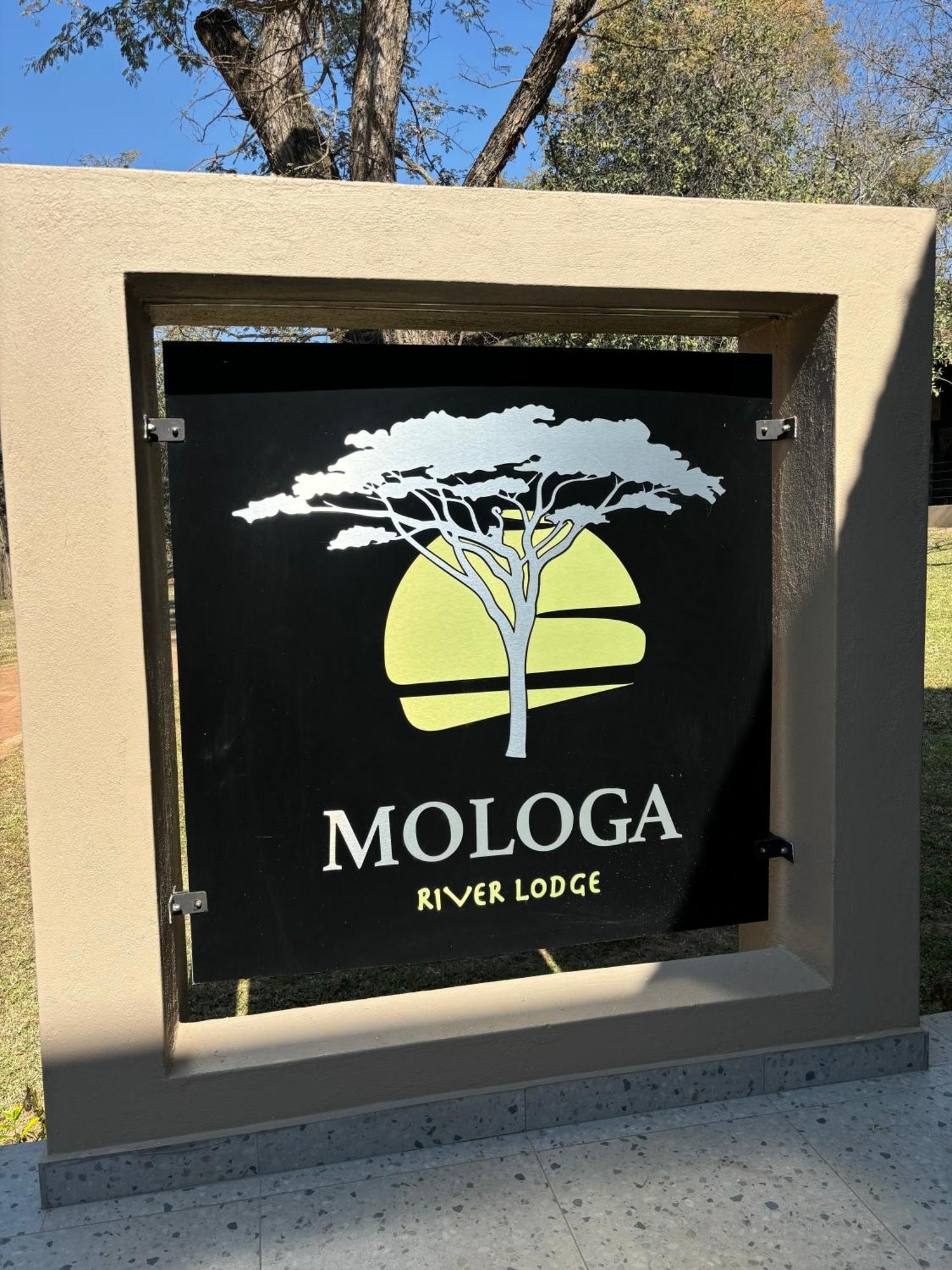 Mologa River Lodge Rust de Winter Eksteriør billede